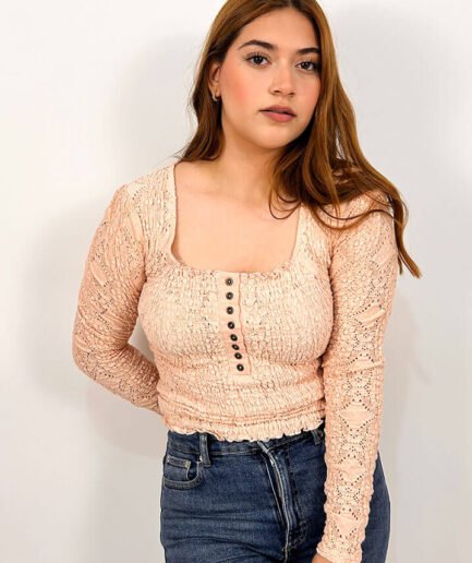 Blusa de encaje manga larga