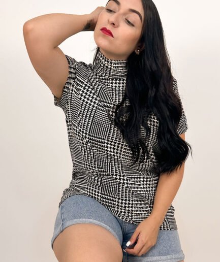 blusa cuadrada