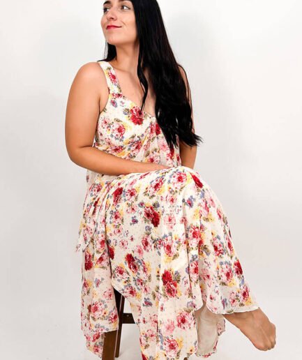 vestido largo de flores blanco con rojo